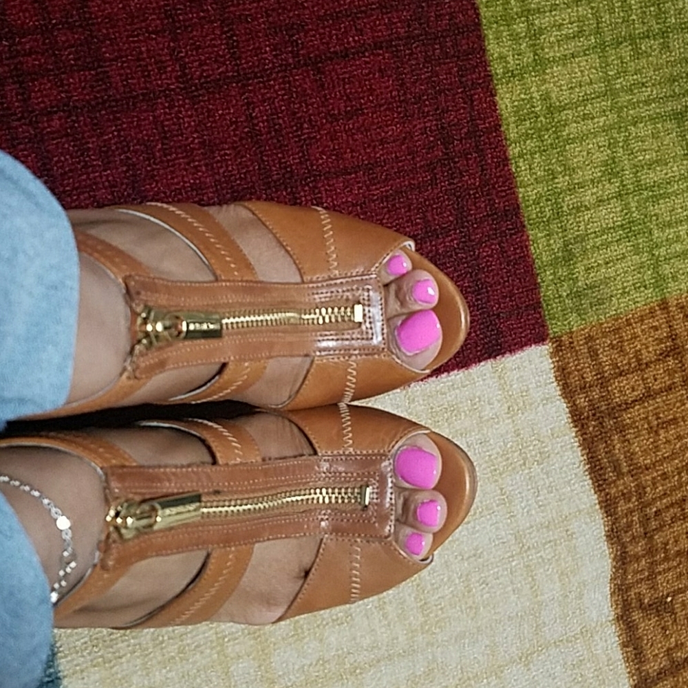 Michael Kors Tan Heels